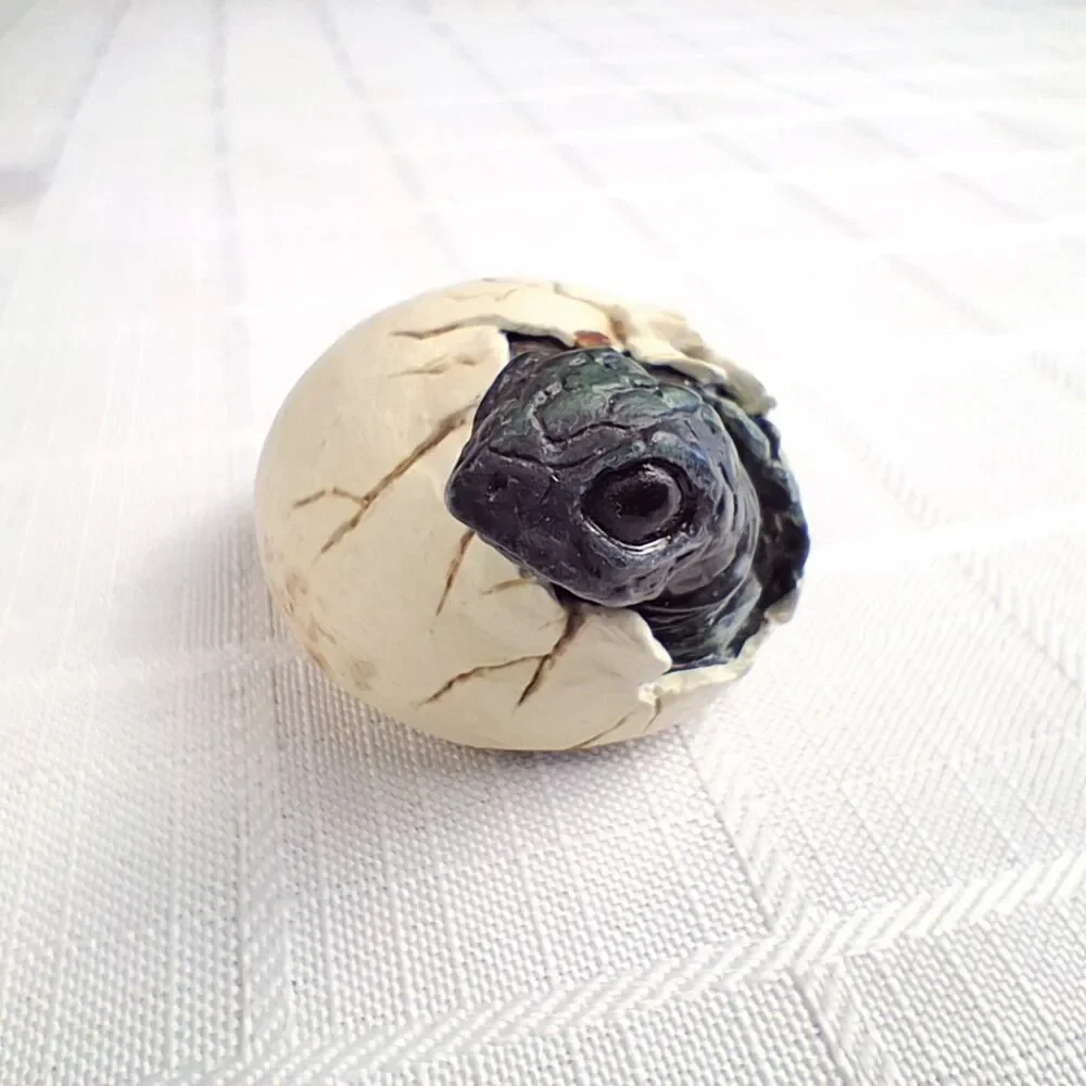Vtg PENCO Hatching Baby Sea Turtle Figurines Egg Magnet Set 3 Coastal Nautical